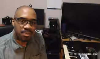 SkillShare Learn to play Soulful Chords on the Piano [TUTORiAL]
